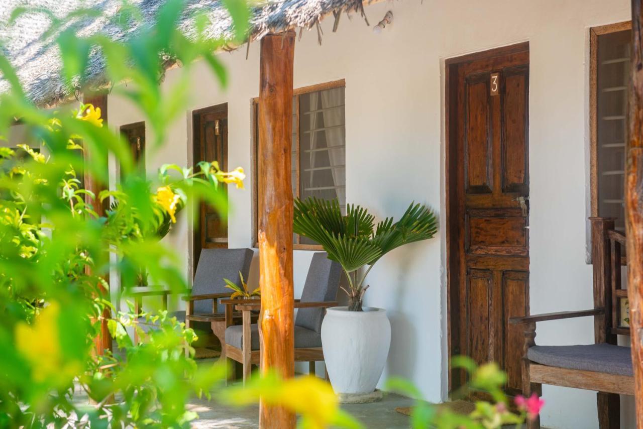 Poa Poa Bungalows كيوينجوا المظهر الخارجي الصورة